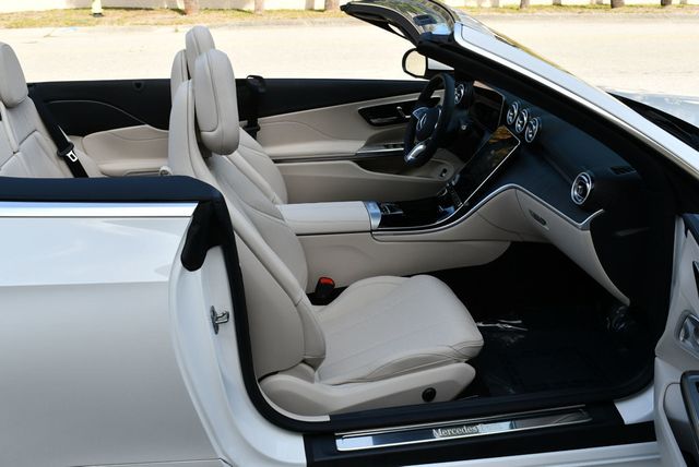 2024 Mercedes-Benz CLE CLE 300 4MATIC Cabriolet W/Navigation & 18 Miles - 23039984 - 61
