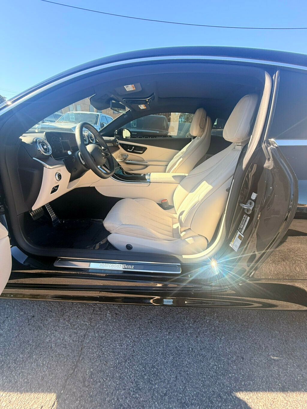 2024 Mercedes-Benz CLE MSRP$68155/4MATIC/DriverAssistancePkg/Heated&CooledSeats/NAV - 22930976 - 9