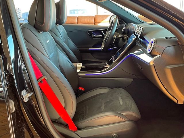 2024 Mercedes-Benz C-Class AMG C 43 4MATIC Sedan - 22983539 - 24