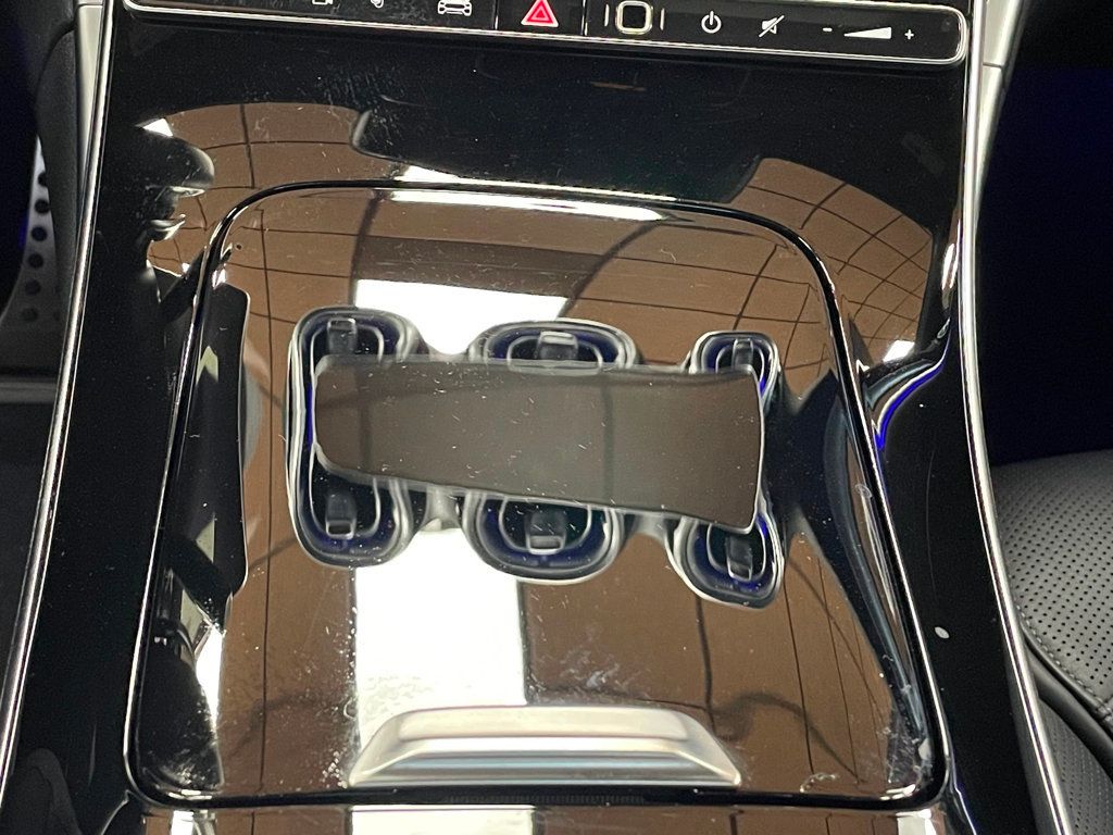 2024 Mercedes-Benz C-Class AMG C 63 S E Performance Sedan - 22963017 - 60