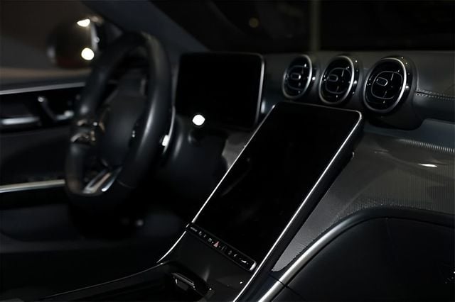 2024 Mercedes-Benz C-Class AMG C 63 S E Performance Sedan - 22980259 - 18