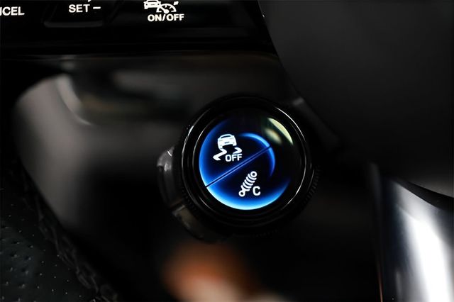 2024 Mercedes-Benz C-Class AMG C 63 S E Performance Sedan - 22980259 - 30