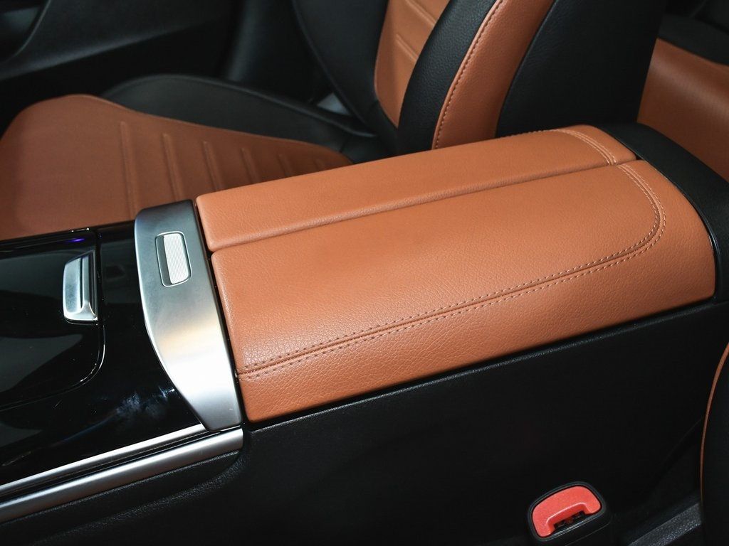 2024 Mercedes Benz C 300 photo 47
