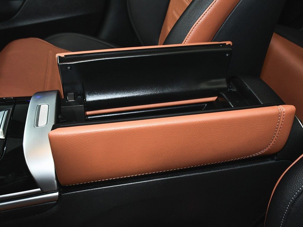 2024 Mercedes Benz C 300 photo 48