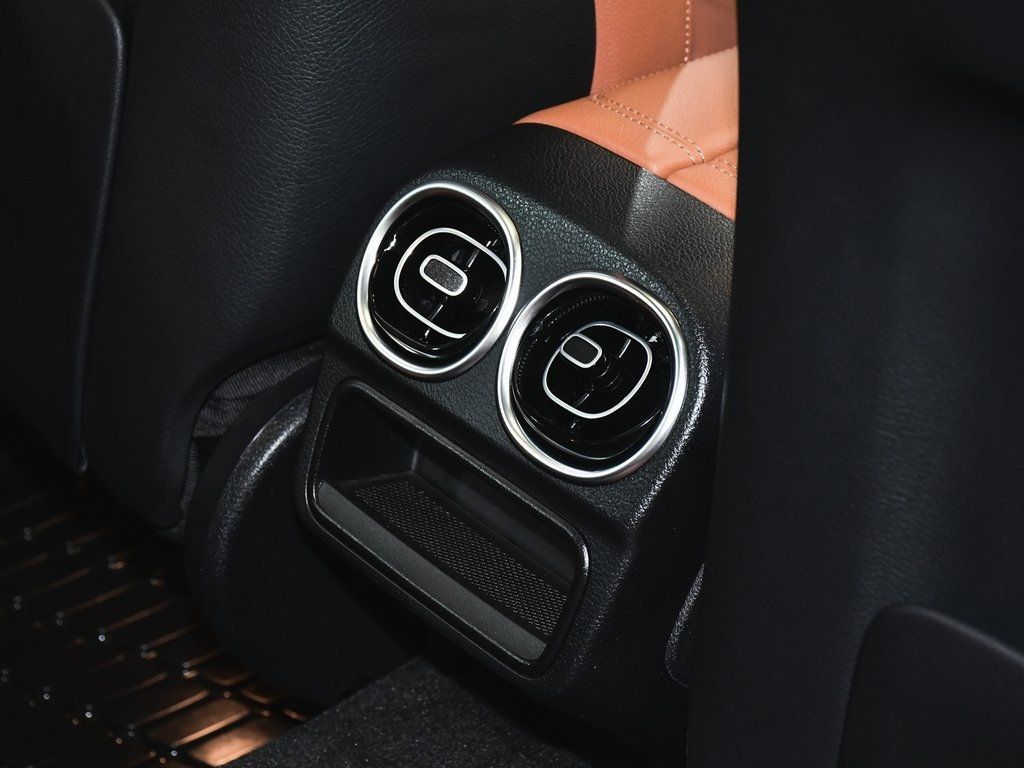 2024 Mercedes Benz C 300 photo 53