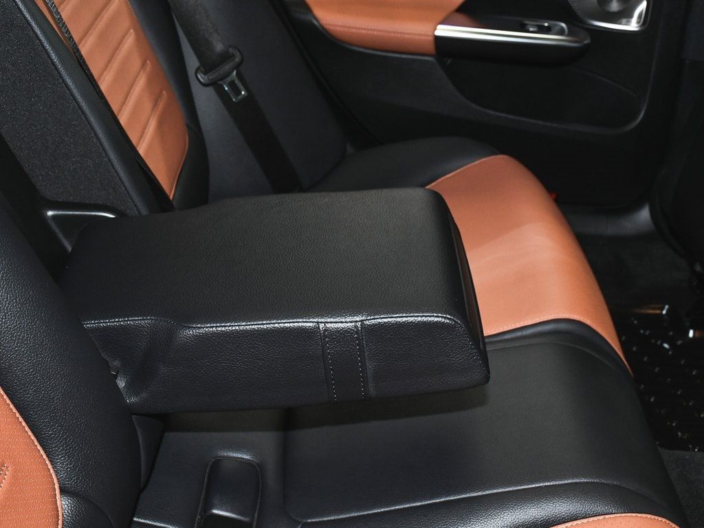 2024 Mercedes Benz C 300 photo 54