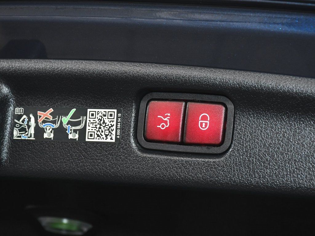 2024 Mercedes Benz C 300 photo 63