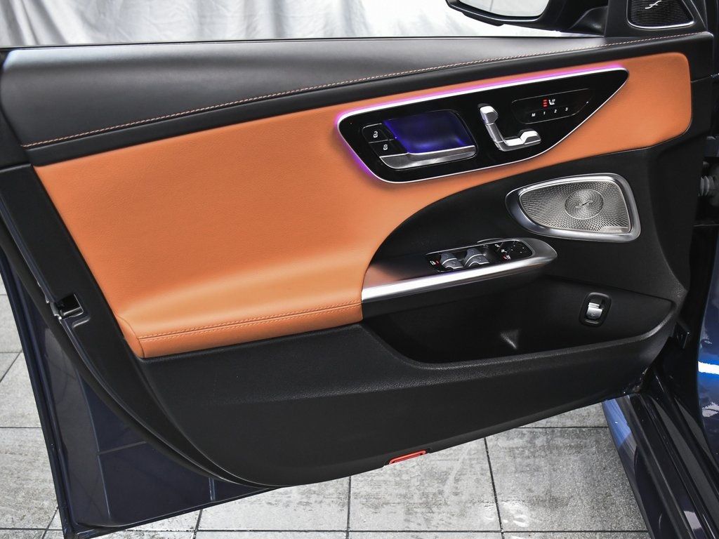 2024 Mercedes Benz C 300 photo 9