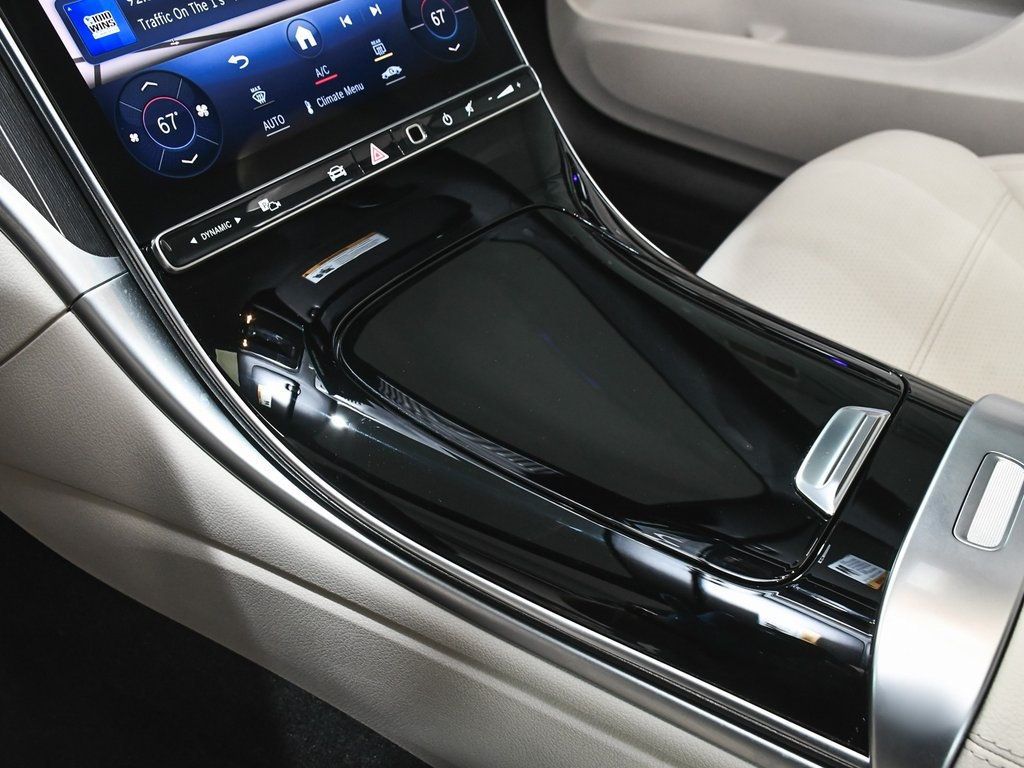 2024 Mercedes Benz C 300 photo 41