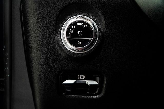 2024 Mercedes-Benz C-Class C 300 4MATIC Sedan - 22966338 - 34