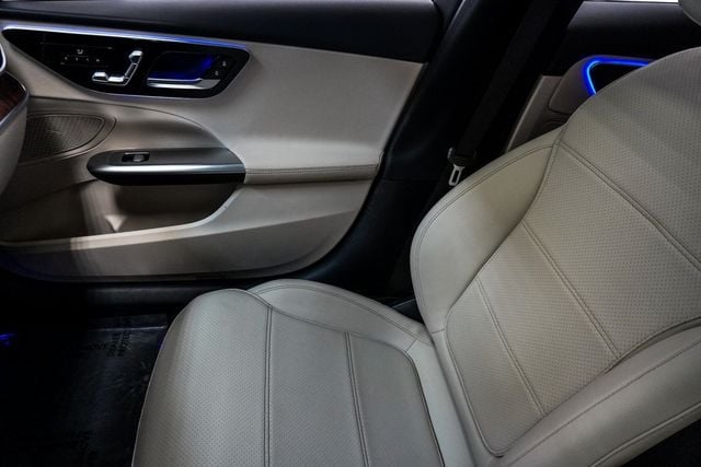 2024 Mercedes-Benz C-Class C 300 4MATIC Sedan - 22928534 - 32