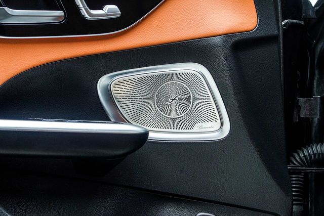 2024 Mercedes-Benz C-Class C 300 4MATIC Sedan - 23073292 - 34