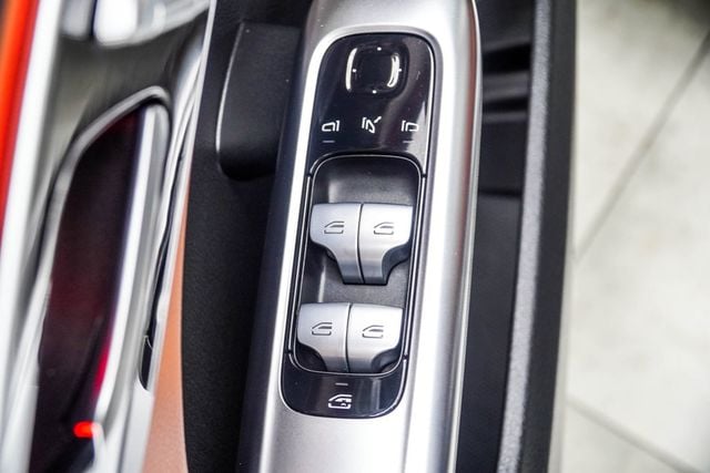 2024 Mercedes-Benz C-Class C 300 4MATIC Sedan - 23073292 - 37