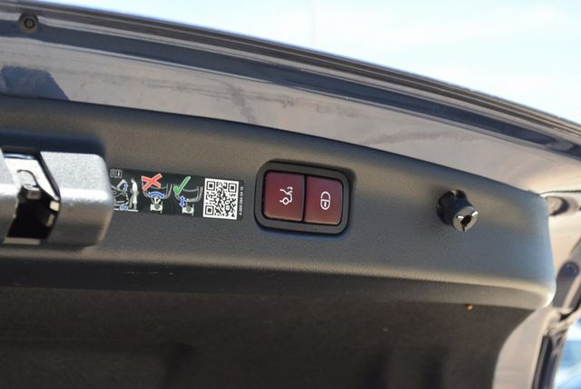 2024 Mercedes-Benz C-Class C 300 4MATIC Sedan - 22880200 - 33