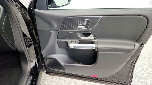 2024 Mercedes-Benz EQB EQB 300 4MATIC SUV - 22971149 - 23