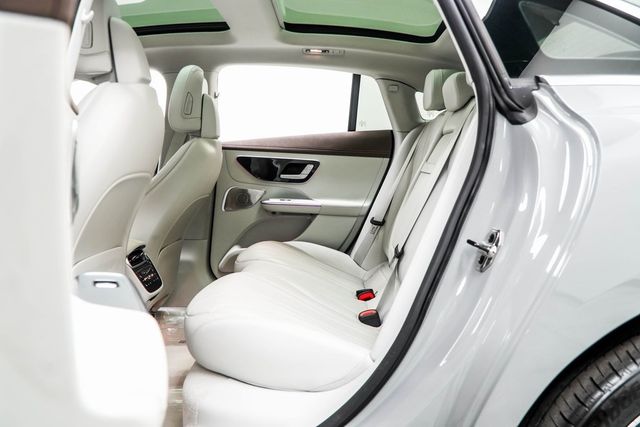 2024 Mercedes-Benz EQE 500 Sedan - 22954650 - 37