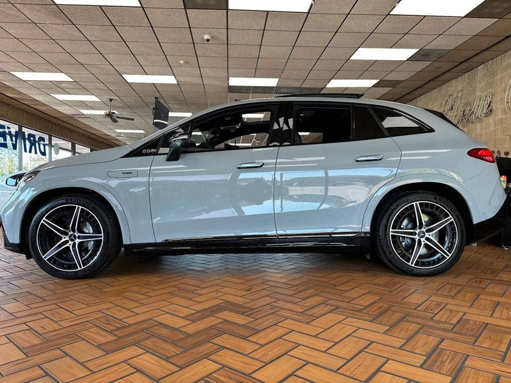 2024 Mercedes Benz EQE SUV AMG 4MATIC photo 9