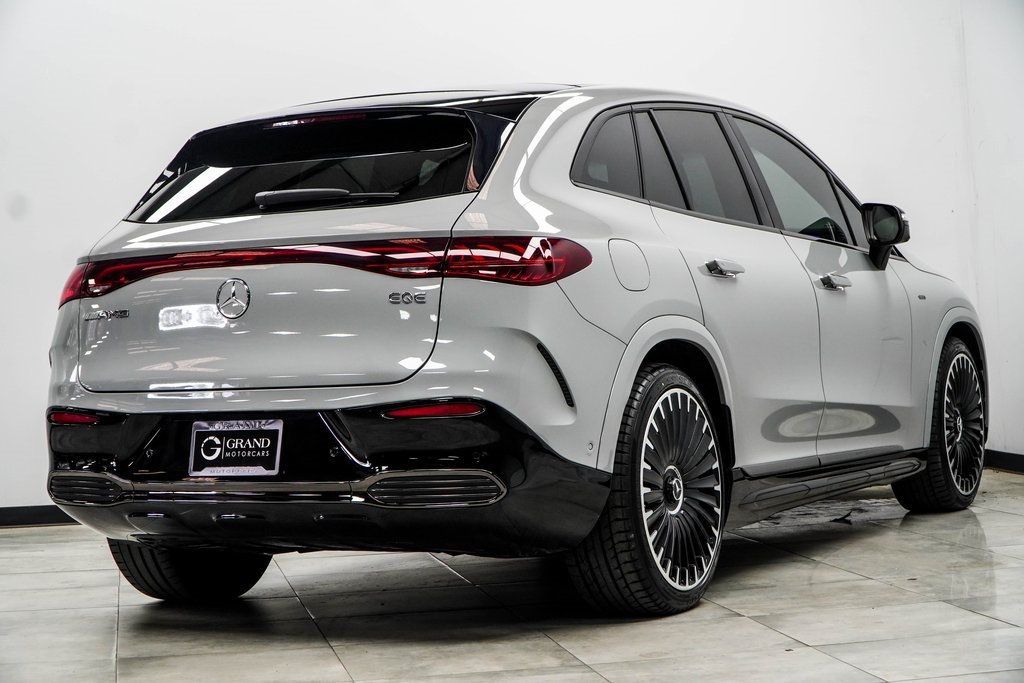 2024 Mercedes Benz EQE-Class SUV photo 10