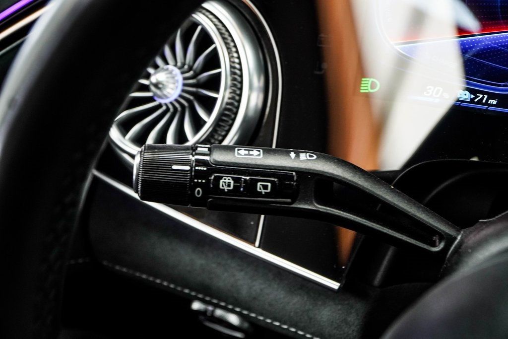 2024 Mercedes Benz EQE-Class SUV photo 30