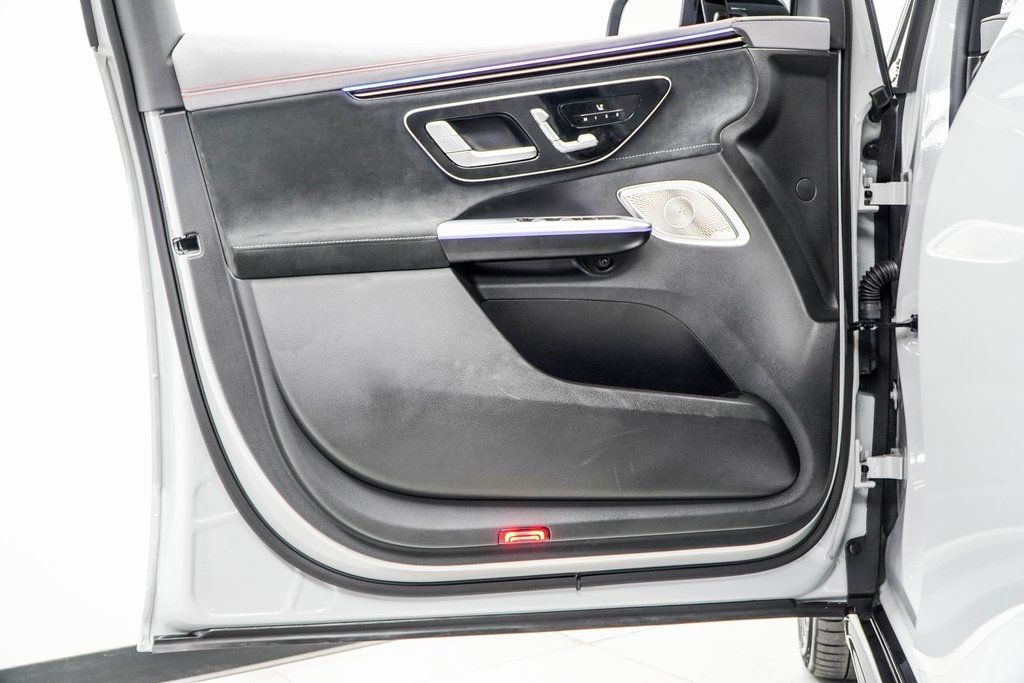 2024 Mercedes Benz EQE-Class SUV photo 37