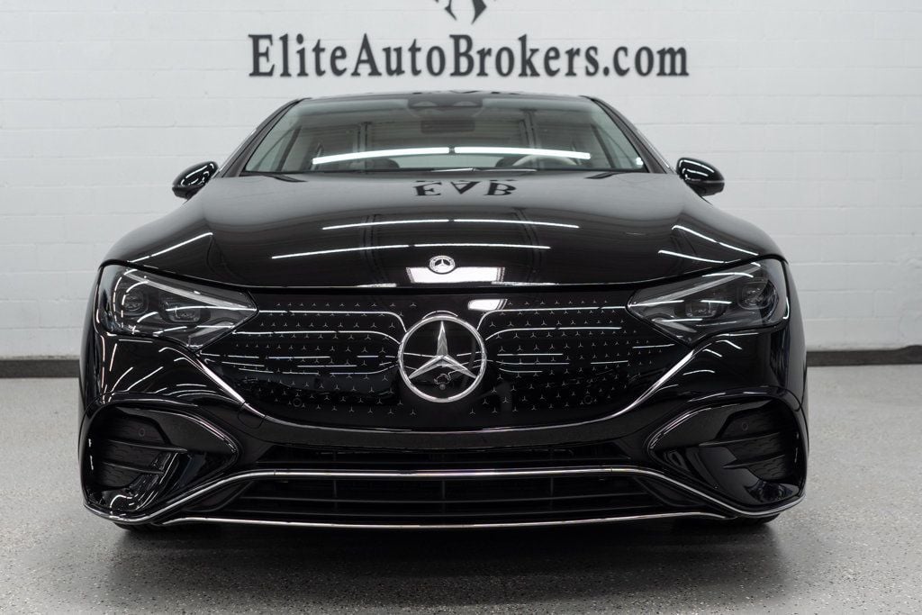 2024 Mercedes Benz EQE-Class Sedan photo 3