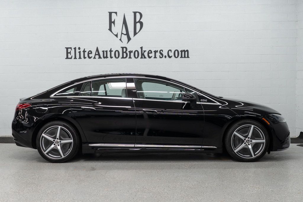 2024 Mercedes Benz EQE-Class Sedan photo 4