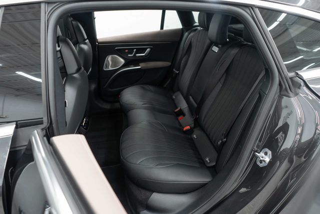 2024 Mercedes-Benz EQS EQS 450 4MATIC Sedan - 23073841 - 37