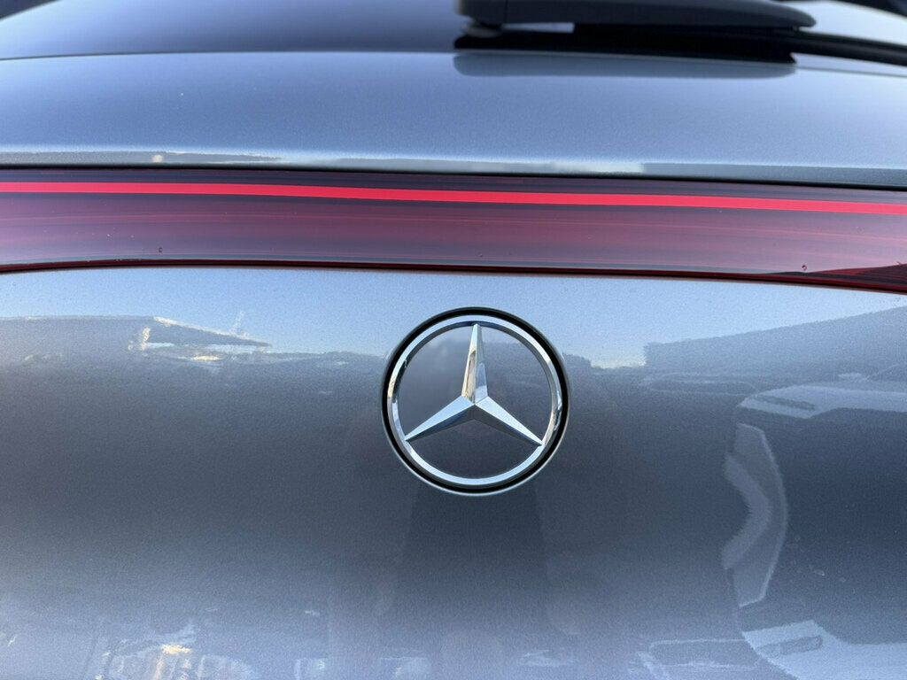 Mercedes-Benz EQS 450+ photo 24