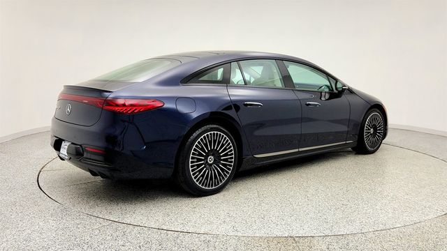 2024 Mercedes-Benz EQS EQS 450+ Sedan, Exclusive with AMG Line Ext., 21'' Wheels & HUD - 23014755 - 4
