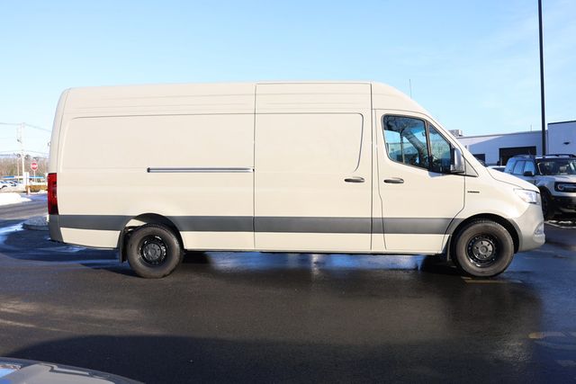 2024 Mercedes-Benz eSprinter Cargo Van 2500 High Roof 170'' w/ Premium MBUX, Exterior Lighting Packages - 22961416 - 5