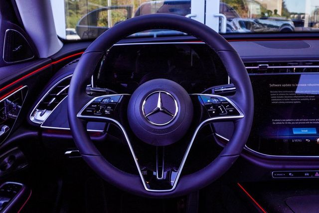 2024 Mercedes-Benz E-Class E 350 4MATIC Sedan - 22935708 - 13