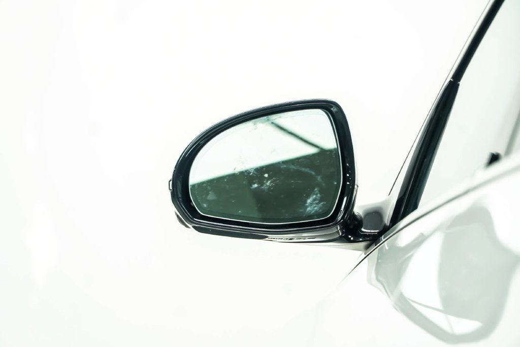 Mercedes-Benz E 450 photo 16