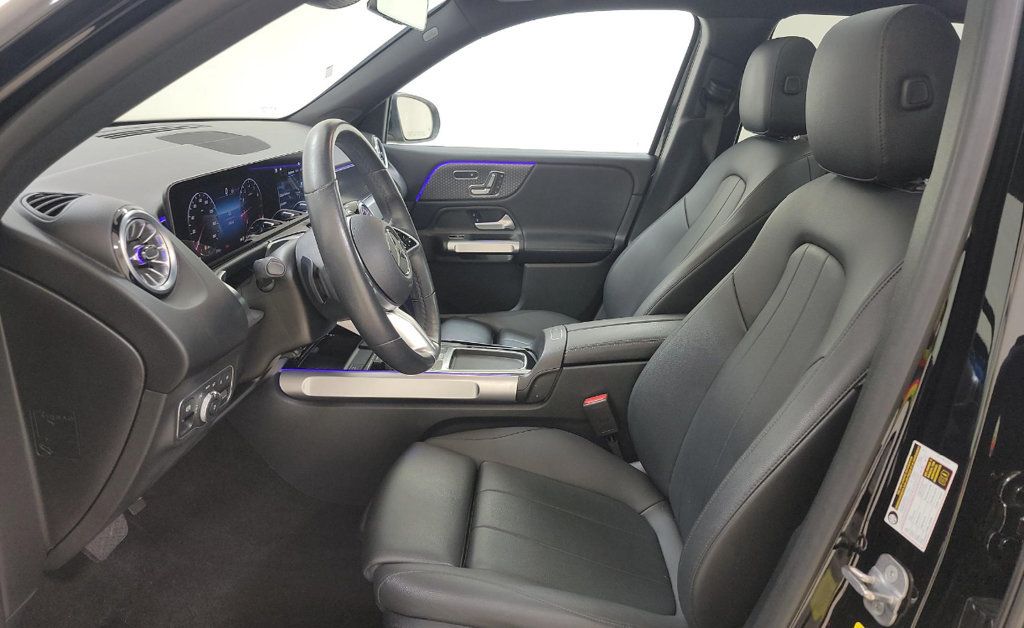 2024 Mercedes Benz GLB 250 4MATIC photo 4