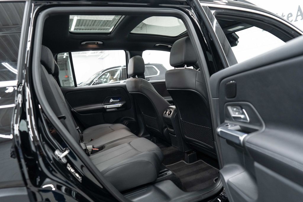 2024 Mercedes Benz GLB 250 4MATIC photo 12