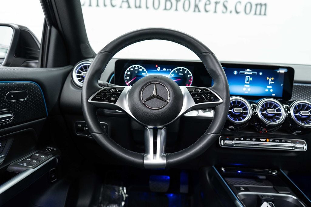 2024 Mercedes Benz GLB 250 4MATIC photo 17