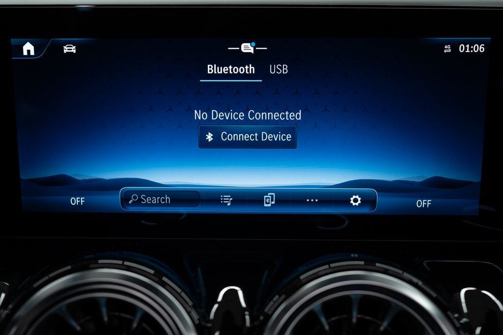 2024 Mercedes Benz GLB 250 4MATIC photo 26