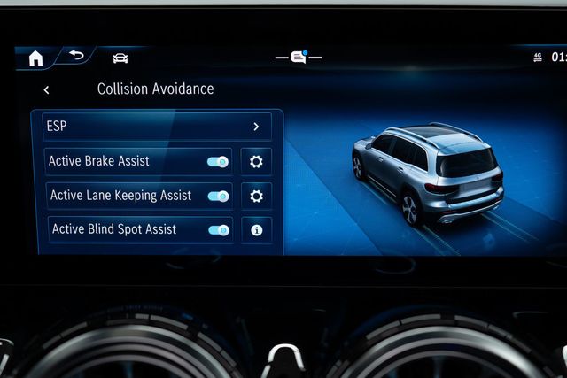 2024 Mercedes-Benz GLB GLB 250 4MATIC SUV - 22859346 - 28