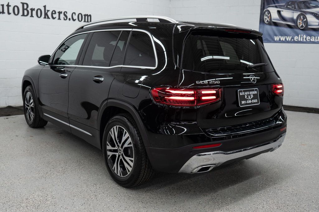 2024 Mercedes Benz GLB 250 4MATIC photo 39