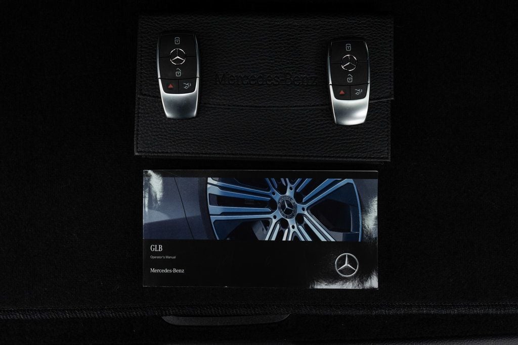 2024 Mercedes Benz GLB 250 4MATIC photo 52