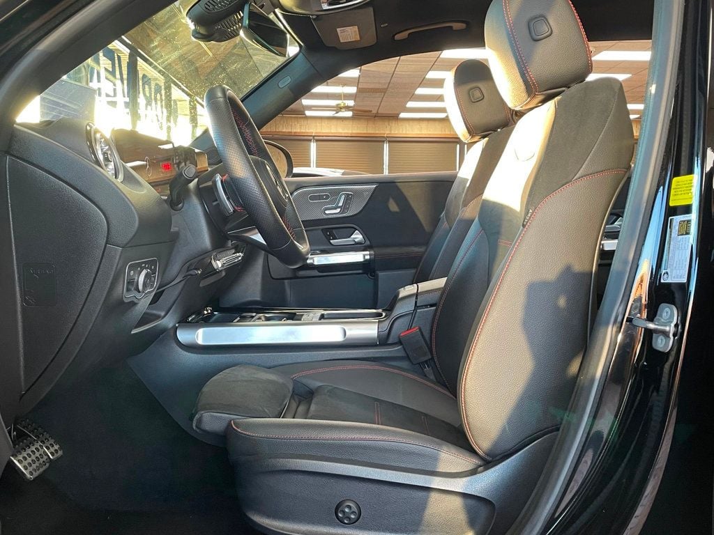 2024 Mercedes-Benz GLB GLB 250 SUV - 22987142 - 10