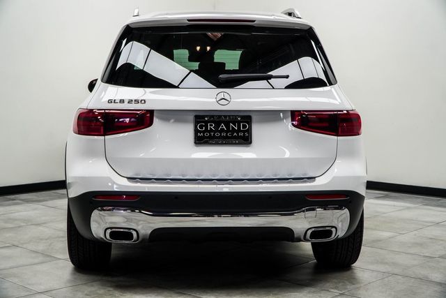 2024 Mercedes-Benz GLB GLB 250 SUV - 22929451 - 8