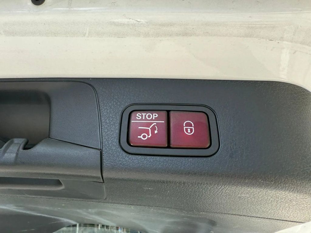 2024 Mercedes-Benz GLB GLB 250 SUV - 22923246 - 9