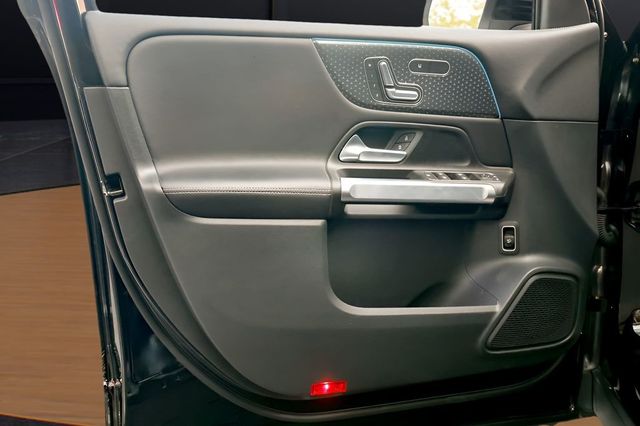 2024 Mercedes-Benz GLB GLB 250 SUV - 23012530 - 29