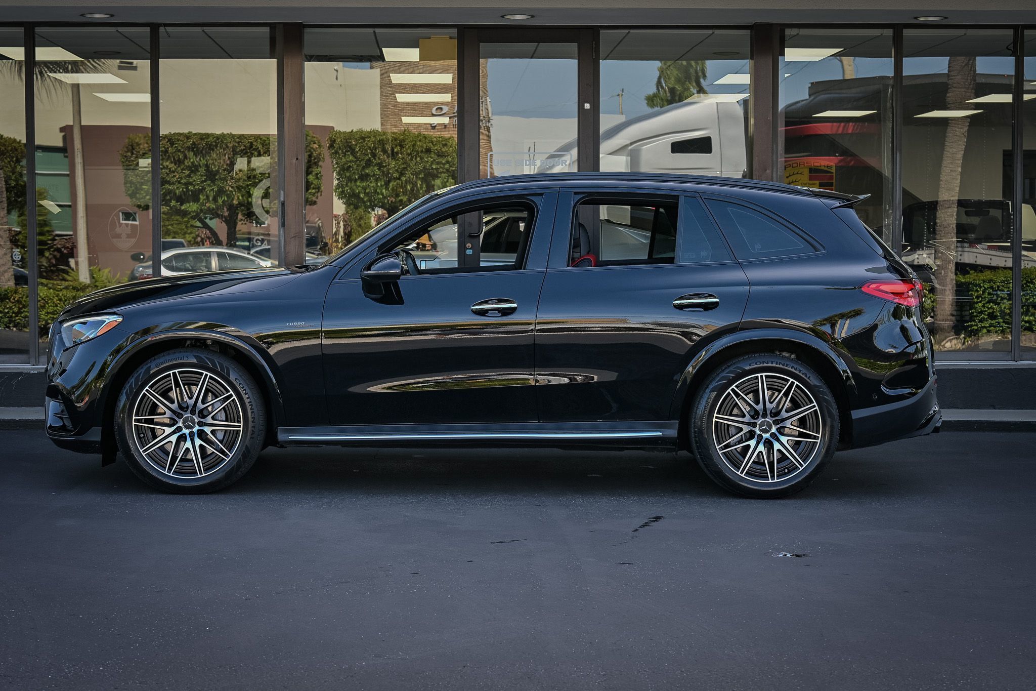 2024 Mercedes Benz GLC AMG 43 4MATIC photo 7