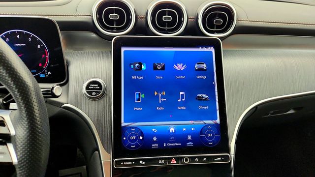 2024 Mercedes-Benz GLC GLC 300 4MATIC Coupe, Pinnacle with Driver Assistance Package - 22983262 - 16