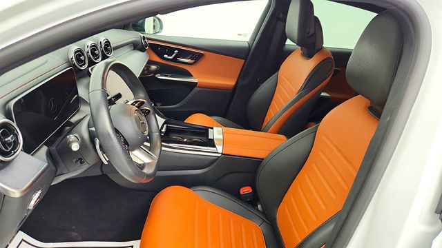 2024 Mercedes-Benz GLC GLC 300 4MATIC Coupe, Pinnacle with Driver Assistance Package - 22983262 - 19