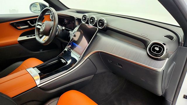 2024 Mercedes-Benz GLC GLC 300 4MATIC Coupe, Pinnacle with Driver Assistance Package - 22983262 - 24