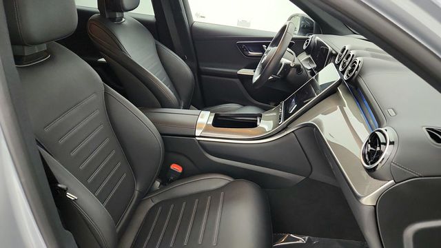 2024 Mercedes-Benz GLC GLC 300 4MATIC Coupe with AMG Line Package & Nappa Leather - 22947559 - 23