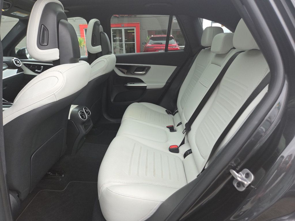 Mercedes-Benz GLC photo 10