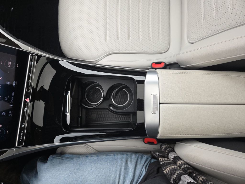 Mercedes-Benz GLC photo 15